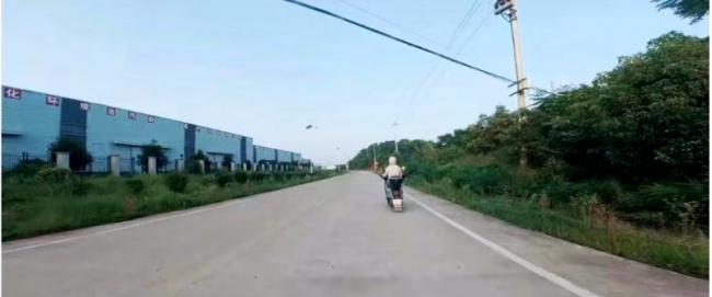 Ϫ80