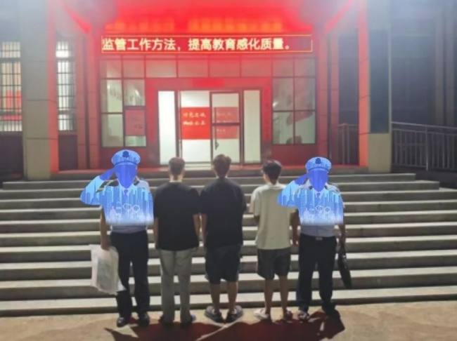ʣ